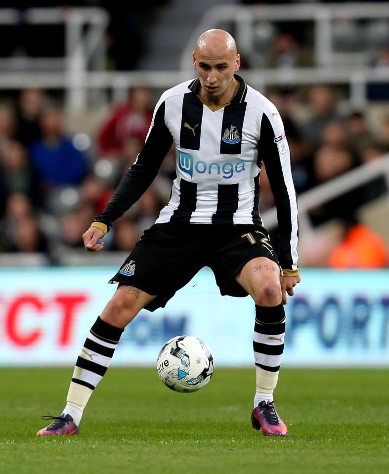  Jota is wanted to help take some of the pressure off Jonjo Shelvey