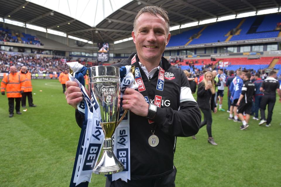  Bolton Wanderers manager Phil Parkinson has emerged as a key contender to become the new Leeds United manager