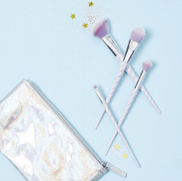  These unicorn-themed brushes are only £9