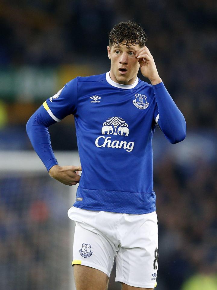  Ross Barkley is yet to sign a new Everton contract but Spurs aren't interested