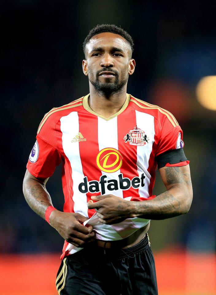  Jermain Defoe is also expected to confirm his move to Bournemouth this weekend