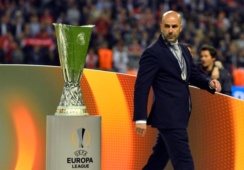  Bosz had to walk past the Europa League trophy after a defeat in Stockholm