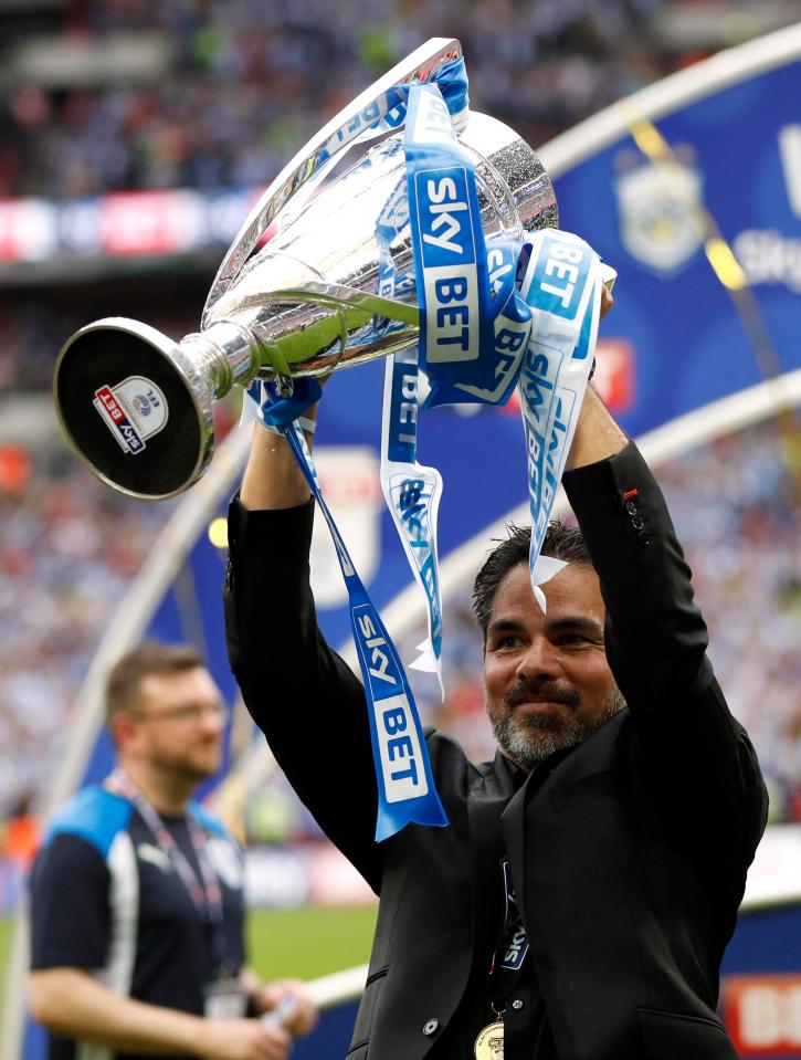  Huddersfield Town beat Reading on penalties in the play-off final after drawing 0-0 in normal time