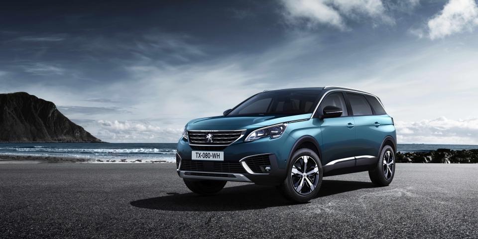  Peugeot 5008 is reborn as a SUV