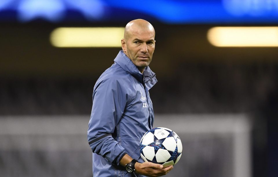  Zinedine Zidane's Real Madrid have already launched an offer to land the goalkeeper