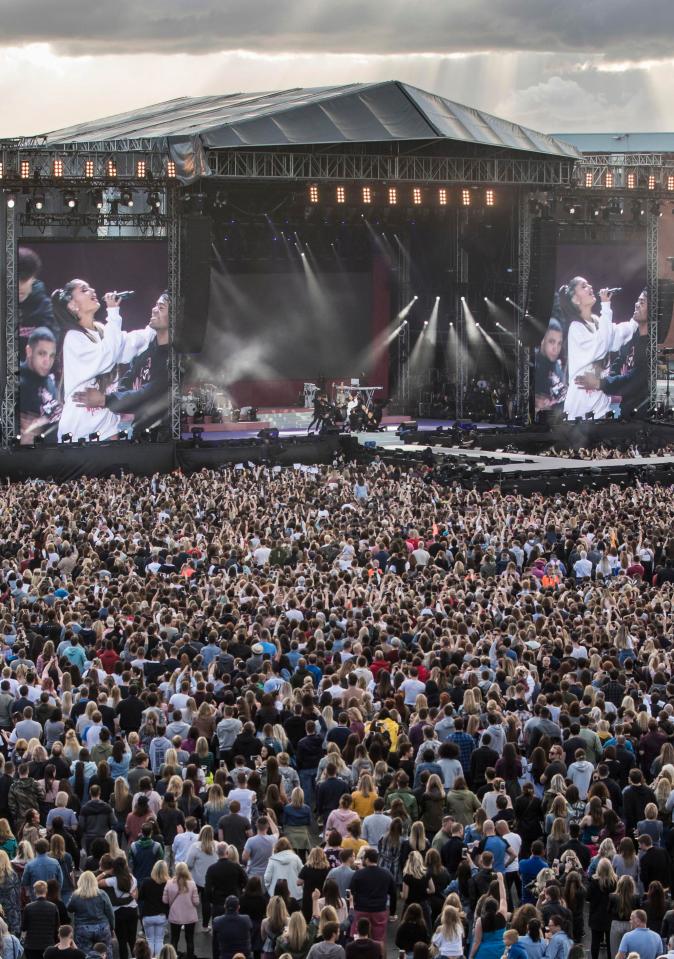  A 50,000 strong crowd turned up to Ariana Grande's One Love Manchester concert yesterday