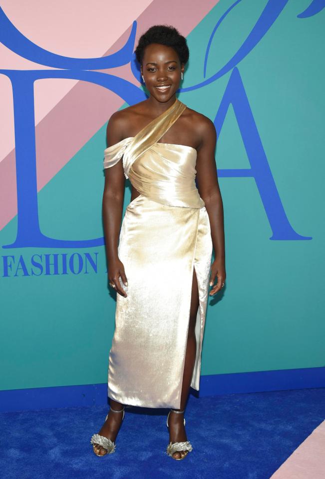  Stars Wars actress Lupita Nyong'o glittered in a gold gown