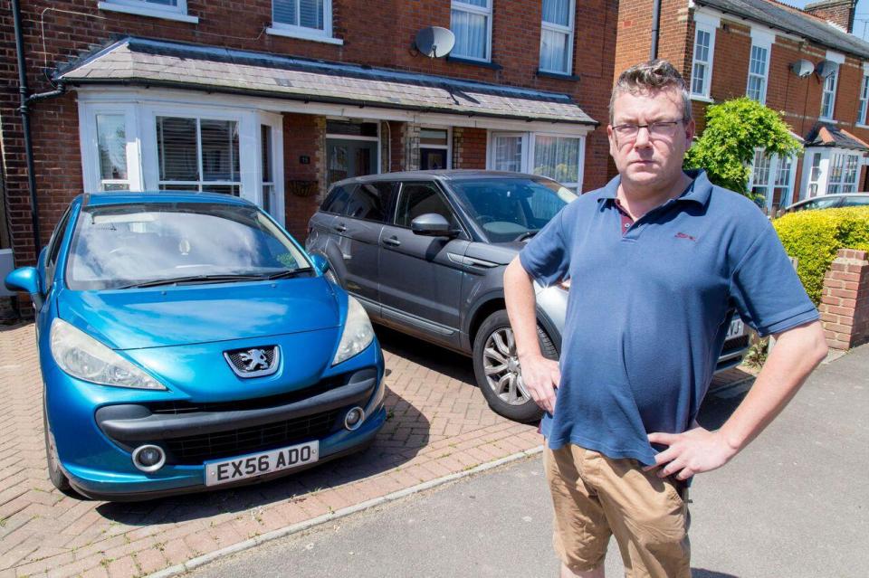  Burglary victim Scott Lazarus found himself slapped with a parking ticket after he tried to prevent his Range Rover from being stolen