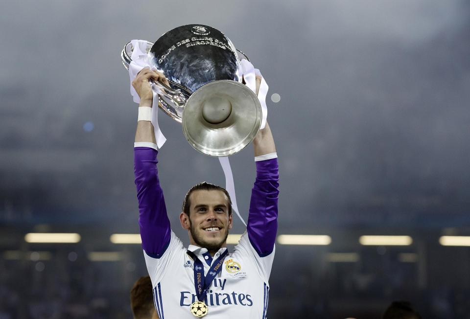  Gareth Bale is open to joining Manchester United in the future