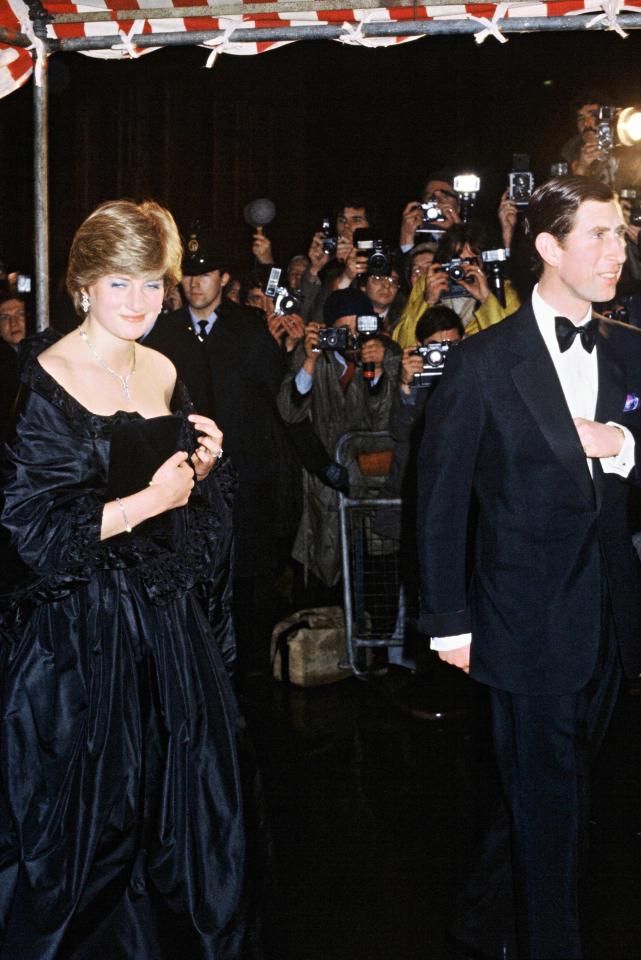  Diana first met Charles in 1977 when he was dating her sister Sarah