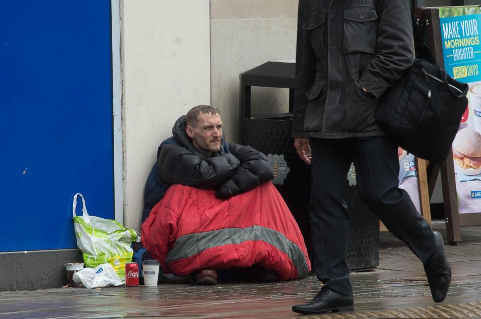  Homeless hero Stephen Jones remains on the streets three weeks after coming to the aid of the victims of the Manchester bomb