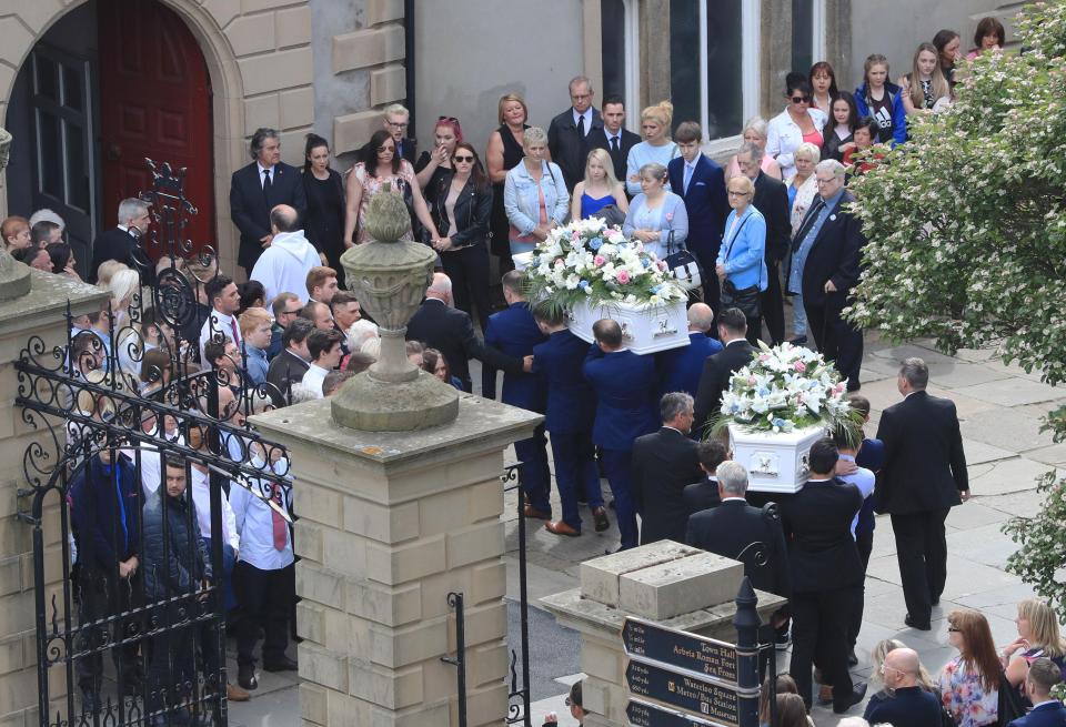  Teen sweethearts Chloe Rutherford and Liam Curry's coffins are brought into their joint funeral today