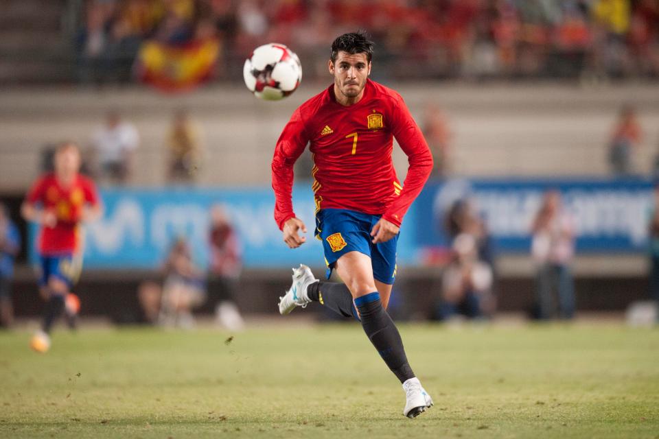  Manchester United hope to clinch a deal with Real Madrid to sign Alvaro Morata