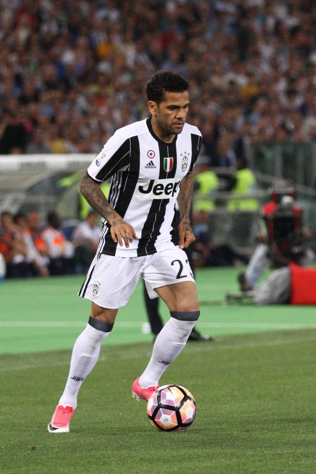  The scout also played a large role in tempting Dani Alves to Turin from Barcelona