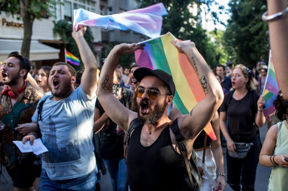 Defiant Turks faced down police officers blocking the planned parade route