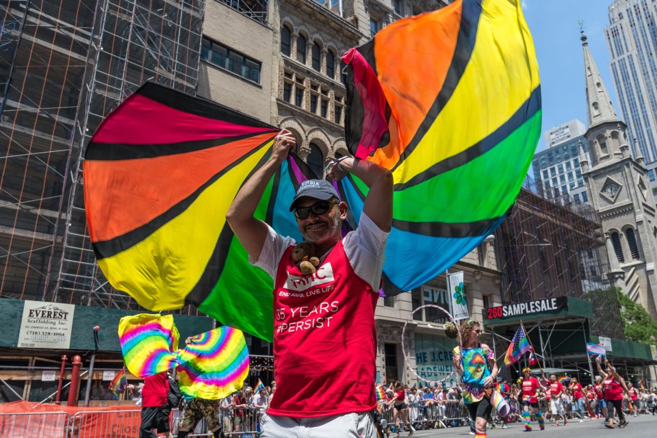 Hundreds of thousands of spectators turned out to view the 48th Annual Heritage of Pride March