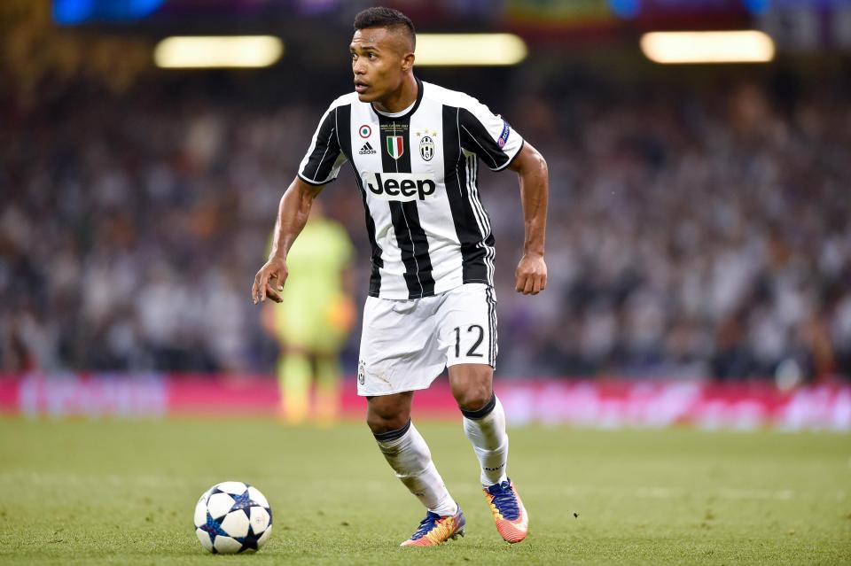  Juventus defender Alex Sandro is keen on a switch to Stamford Bridge and has reportedly agreed terms