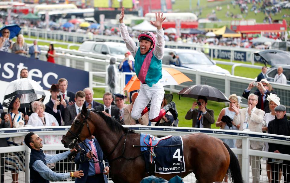  Dettori will be hoping for another planned flying dismount on Saturday!