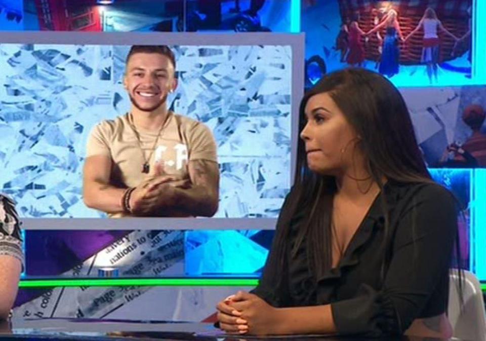  Lateysha is less than pleased with Tom's behaviour in the house