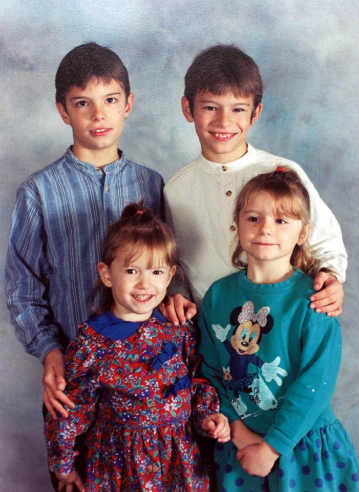 Sarah (bottom right) had been playing with brothers Lee (L) Luke (R) & sister Charlotte – Lee reported seeing a white van speeding off as he searched for his sister