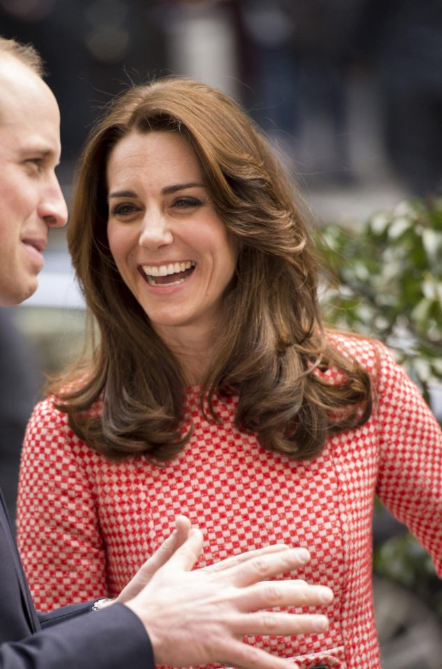  Kate with Prince William visiting the mentoring programme of the XLP project, London Wall on 11 March 2016