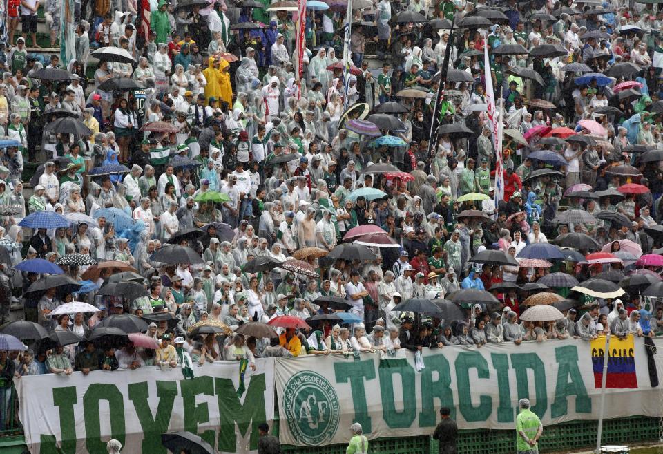  Chapecoense supporters gather for the funerals of the team members who died in the Colombia plane crash