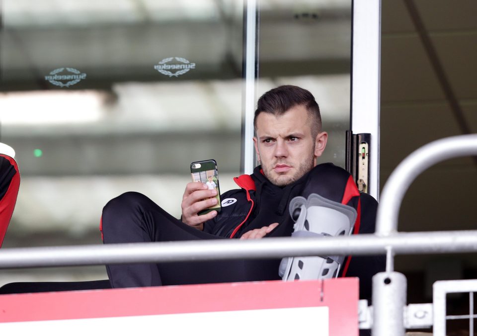  Wilshere broke his leg and is fighting to be fit for the start of the season