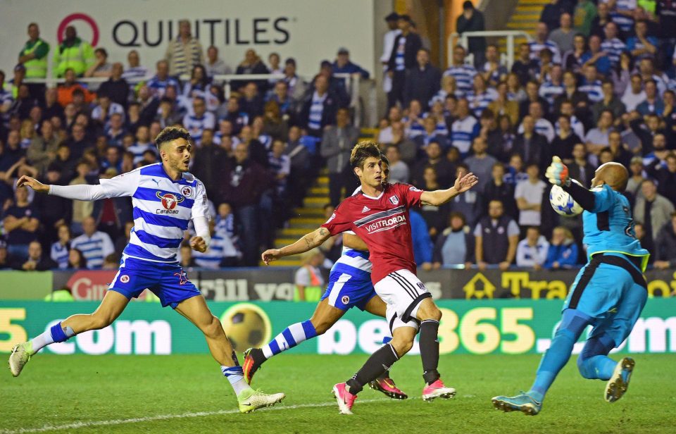  Piazon could not help Fulham past Reading in the play-offs