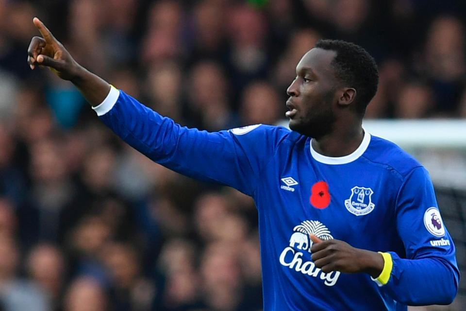  Everton star Romelu Lukaku is closing in on a whopping £75million deal to sign for Manchester United