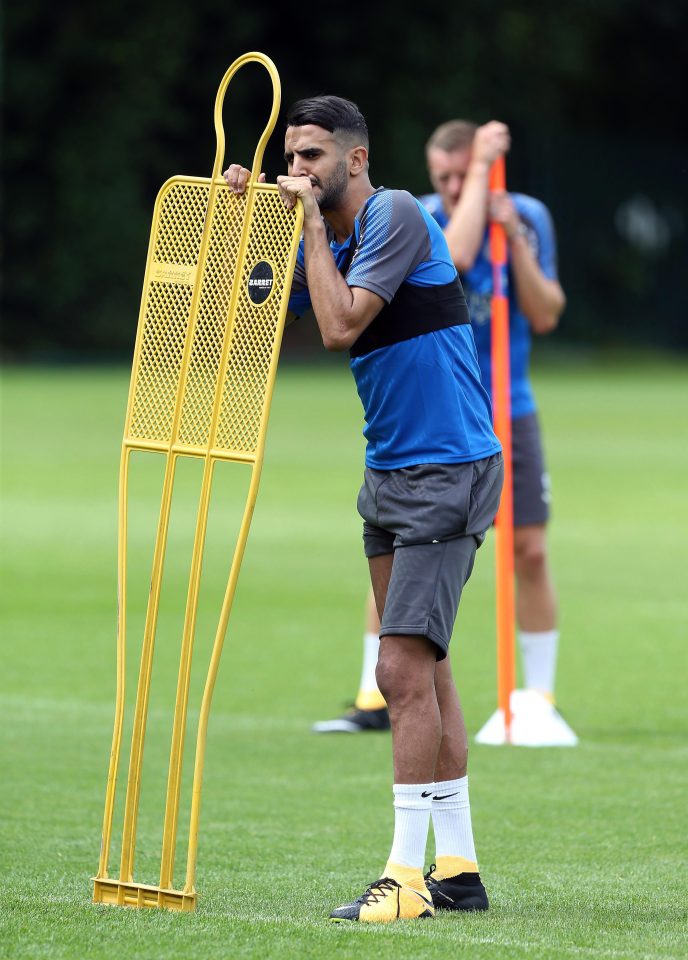  Riyad Mahrez prepares for the new season, but his manager had a message for him