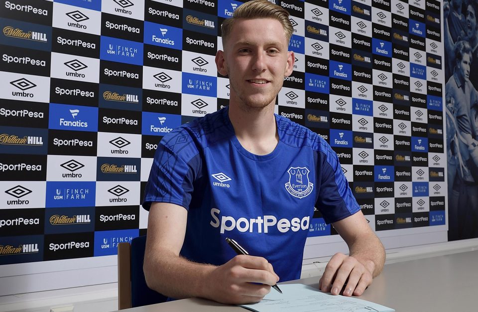  Everton have snapped up Josh Bowler from QPR