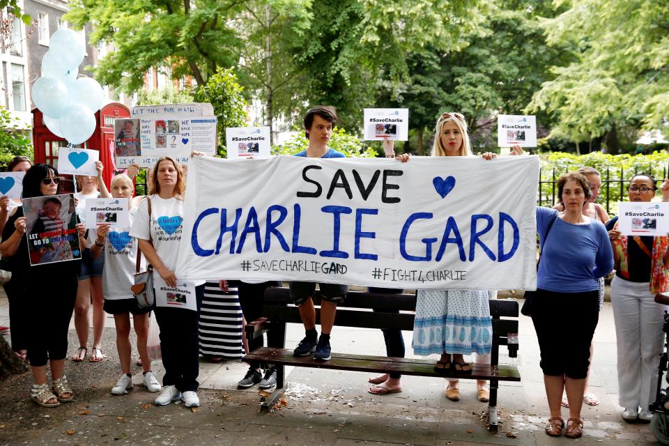  Protesters at Great Ormond Street today