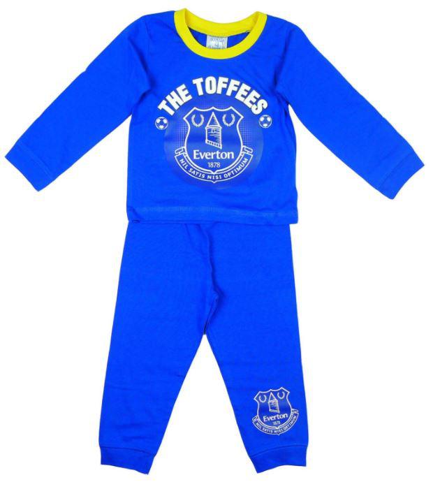  The forward confessed to wearing Everton pyjamas during his time with Man Utd