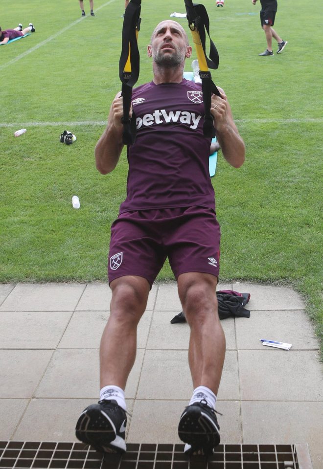  Pablo Zabaleta has begun work as a West Ham player