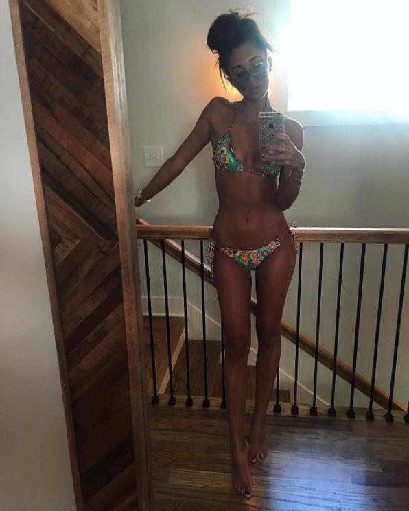  Megan McKenna showed off her slender bikini figure in a sizzling new selfie