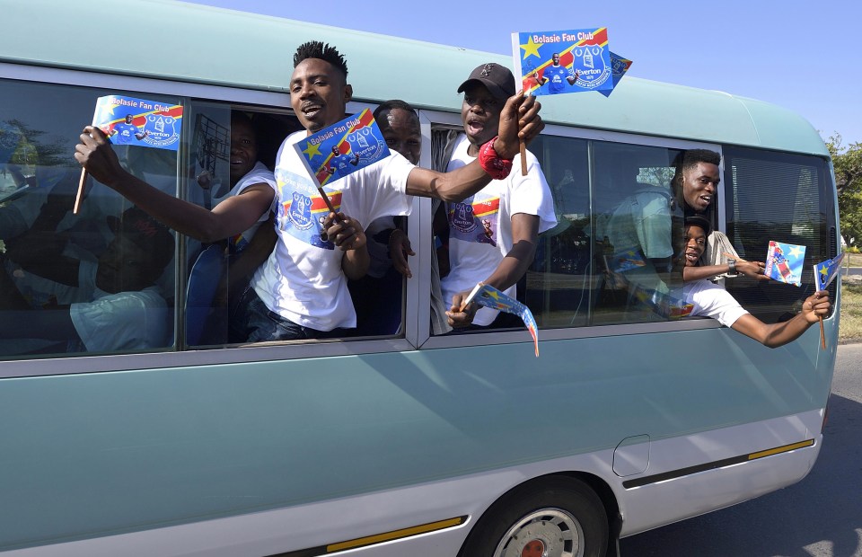 Excited fans cant wait to see the Toffees get stuck in