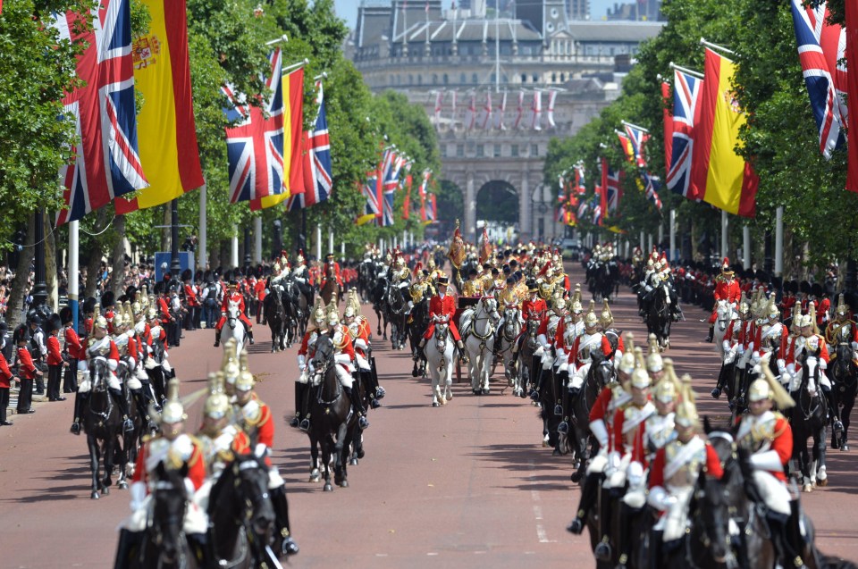 The Horse Guard Parade walked down the Mall towards Buckingham Palace in London