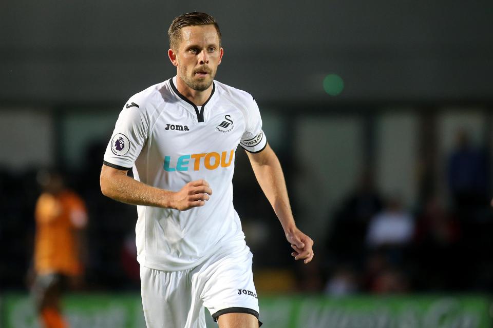  Gylfi Sigurdsson in action against Barnet on Wednesday