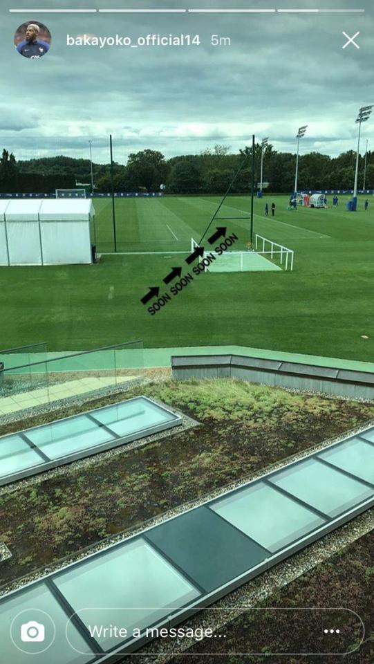  On Friday Tiemoue Bakayoko posted this photo from the Chelsea training ground in Cobham