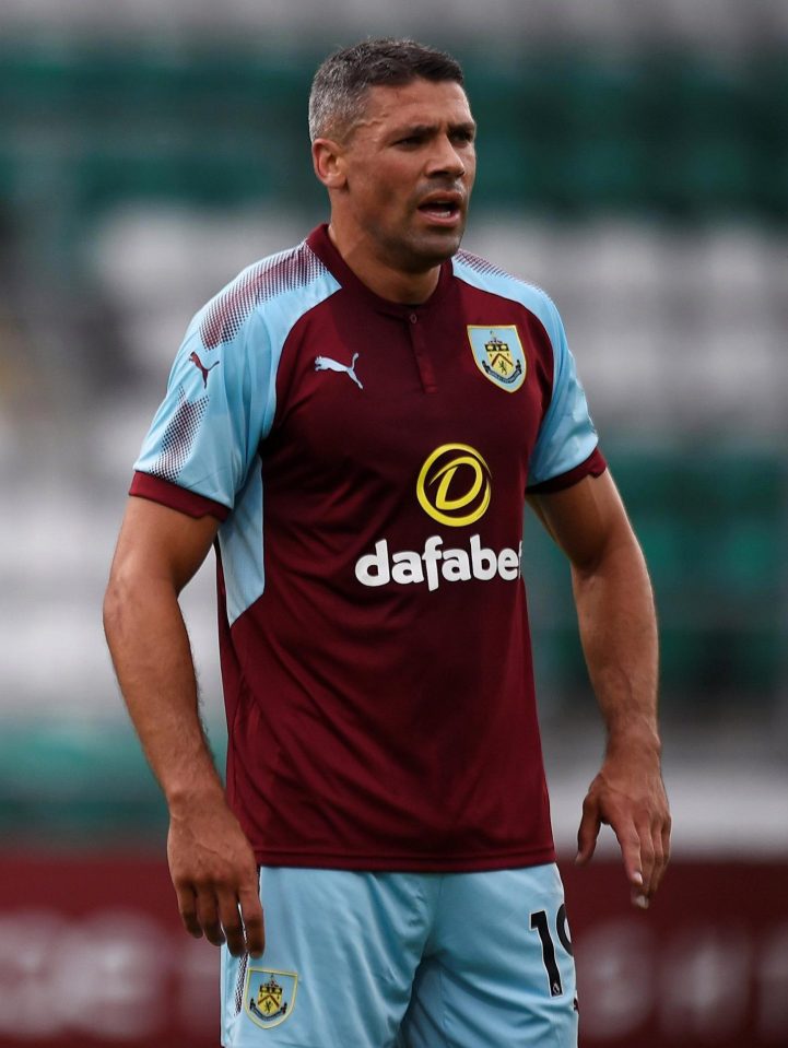  Jonathan Walters signed for Burnley earlier this month