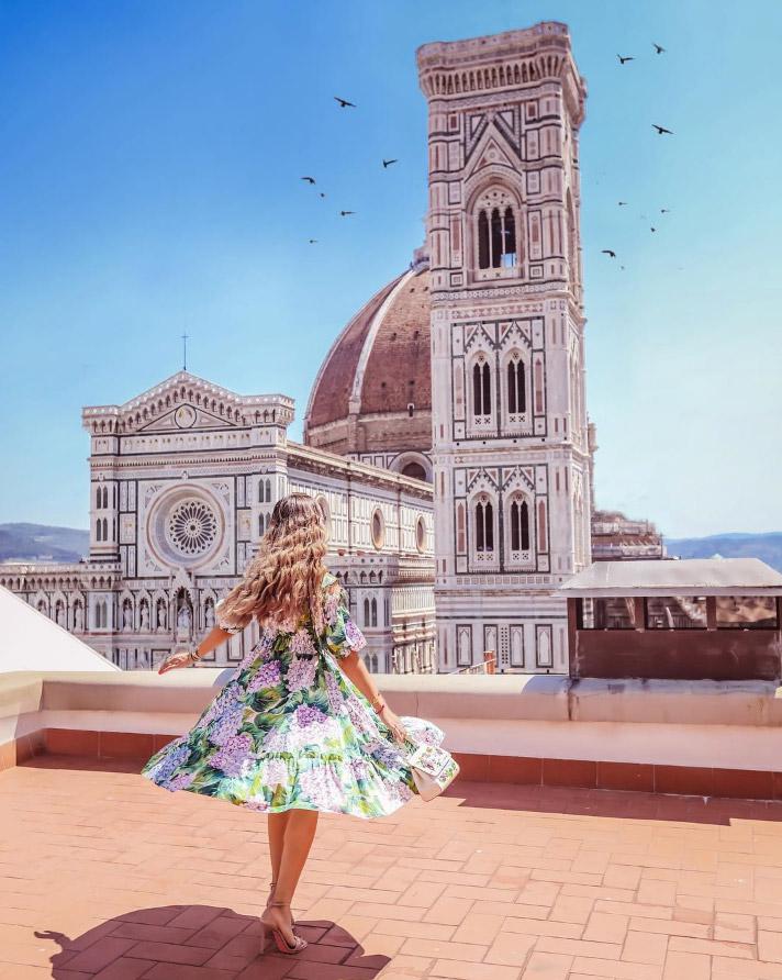  Amelia poses in front of the Duomo in Florence