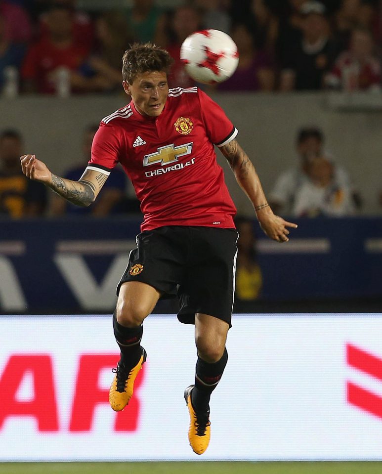  Victor Lindelof made his debut for the Red Devils in a 5-2 win against LA Galaxy