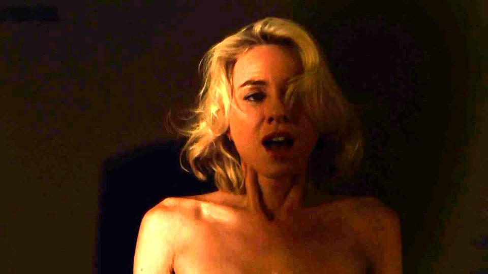  Naomi Watts can be seen stripping off for a raunchy sex scene in the new series of Twin Peaks