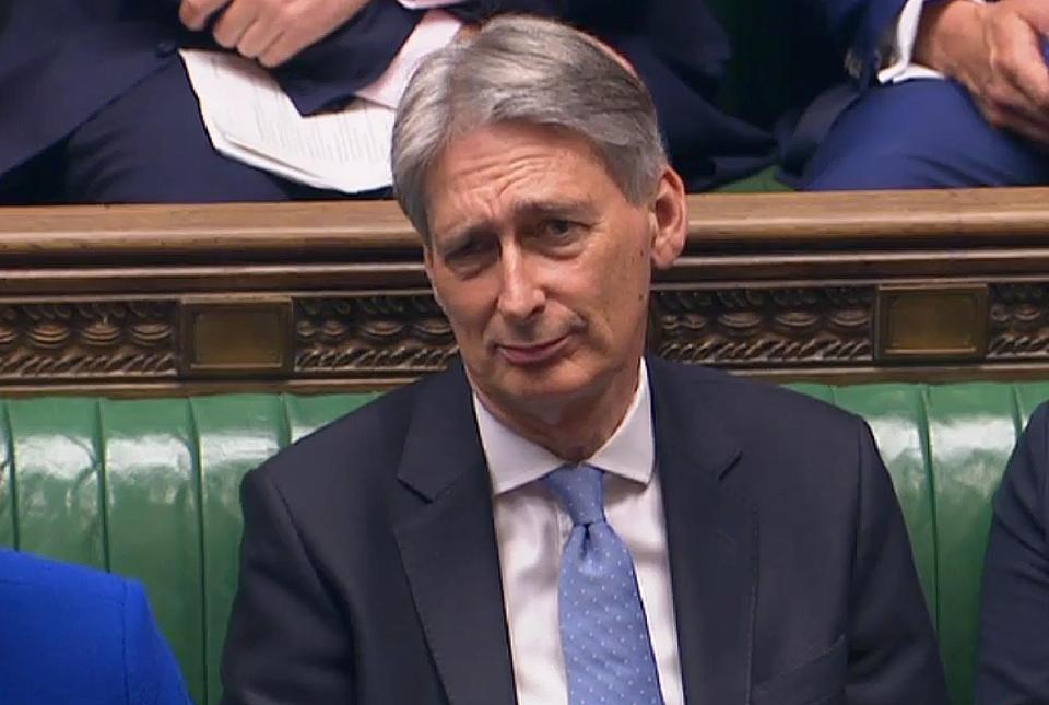  Chancellor wants to leave the EU via a slope not a cliff-edge