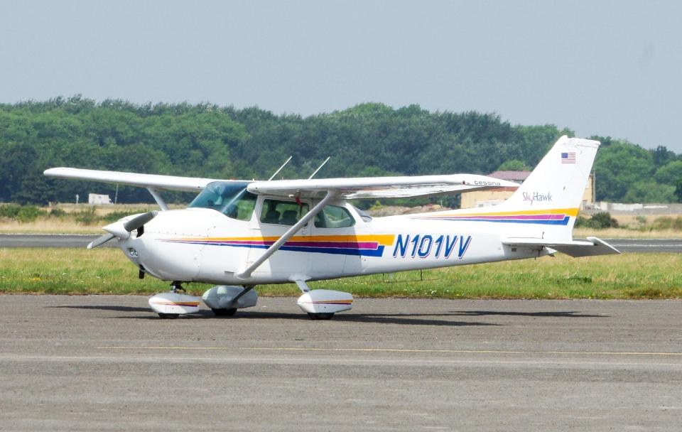  Cessna 172 that was intended to smuggle four Albanian illegal immigrants into UK