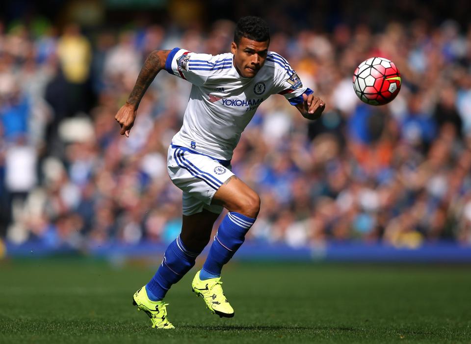  Kenedy was booed throughout Chelsea's game against Arsenal in Beijing