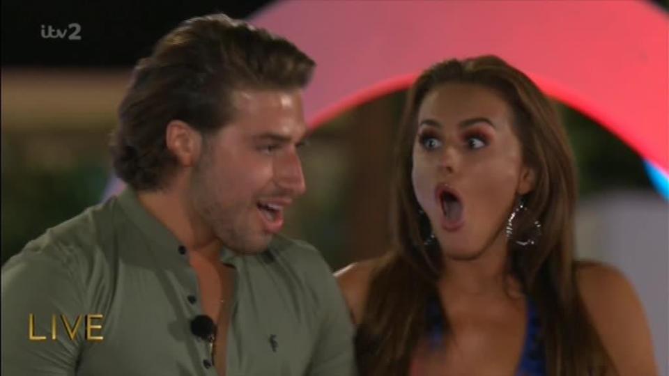  The moment Amber Davis and Kem Cetinay won Love Island 2017