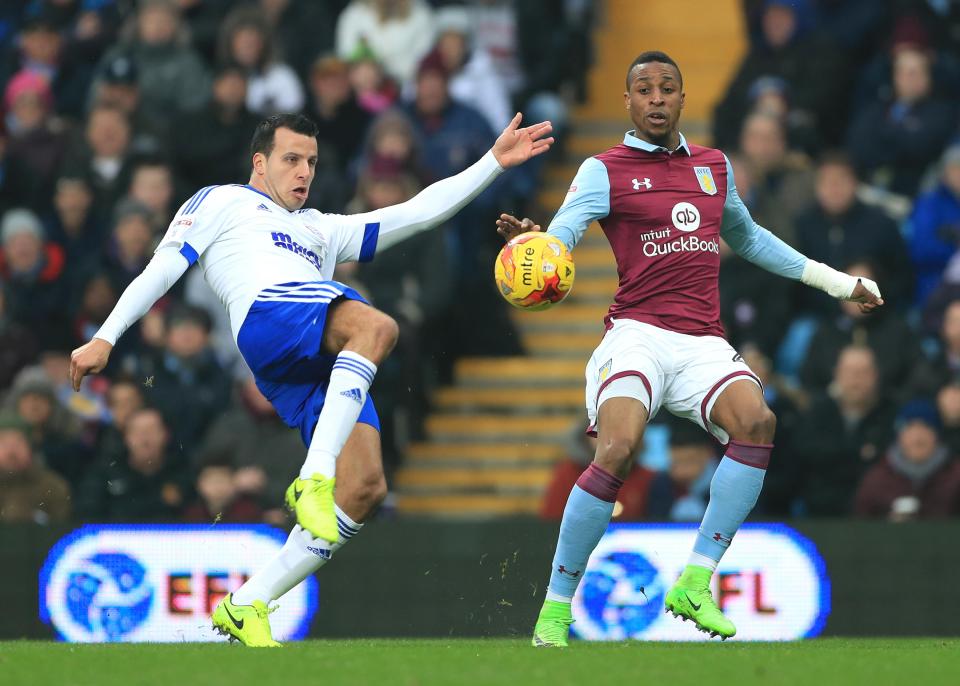  Steven Taylor played three matches for Ipswich at the end of last season