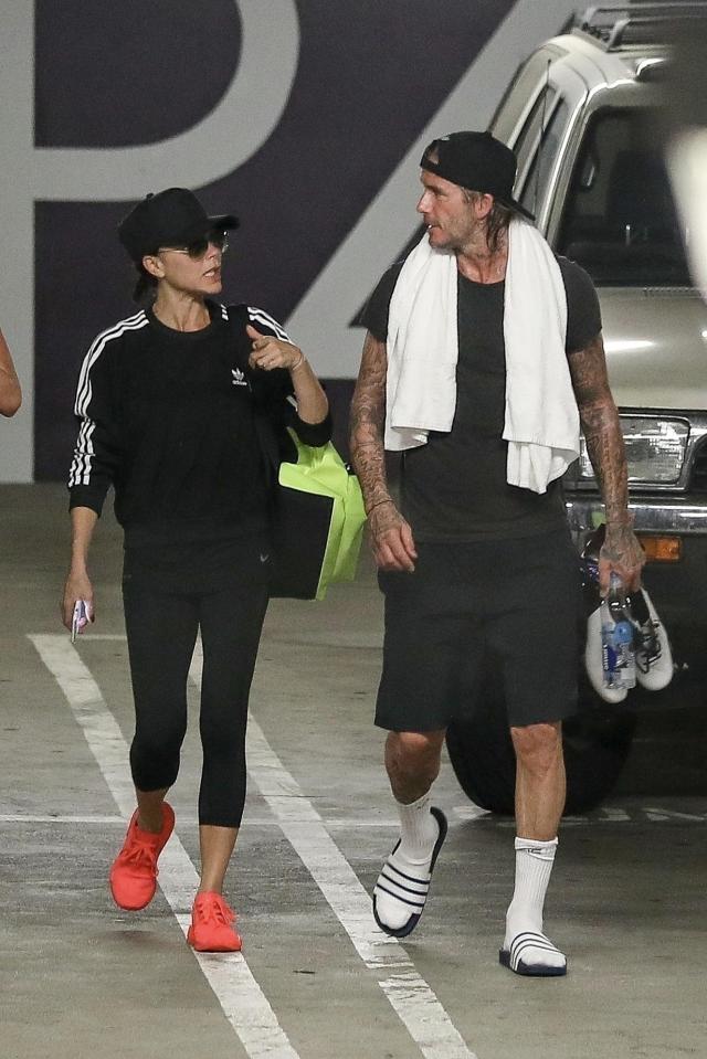  The pair had coordinated their dark workout clobber and were spotted deep in conversation