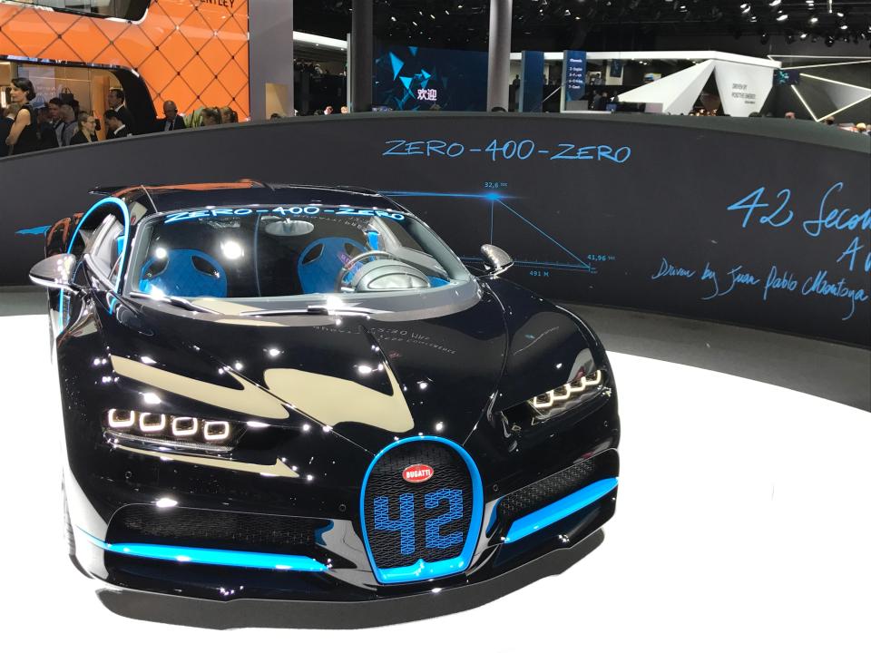  Stunning Bugatti Chiron broke 0-400km/h record in 42 seconds